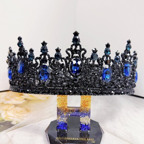 Renaissance Crown, Blue Stone Crown, Halloween Costume, Coronation Crown - Picture 1 of 9
